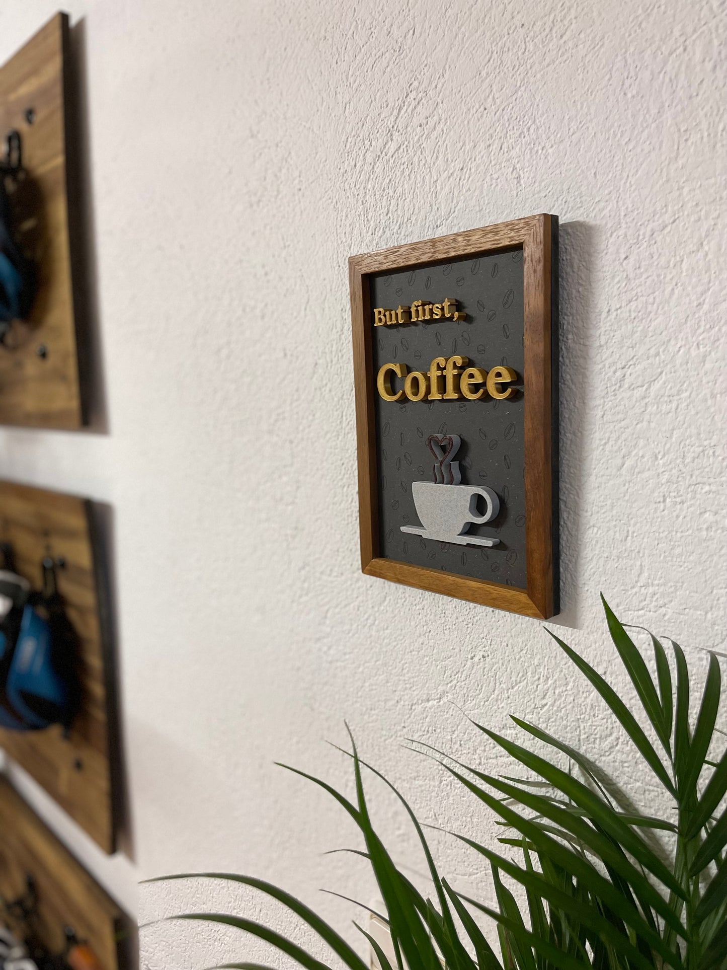 But first, Coffee - Señales 3D